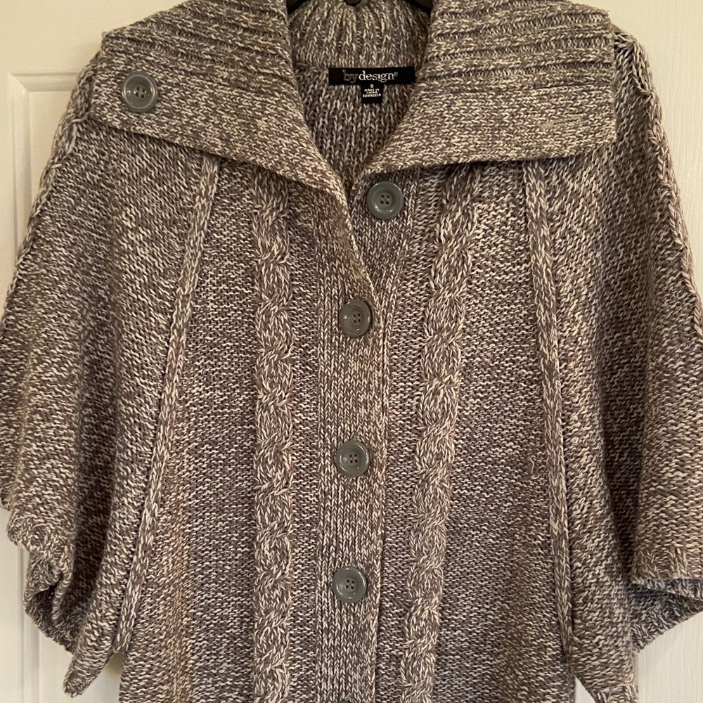 Women’s small gray button down sweater